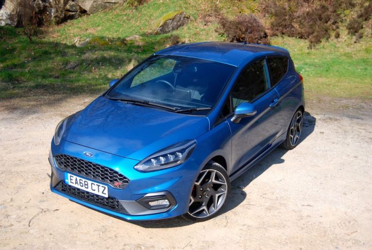 2019 Ford Fiesta gallery image 2