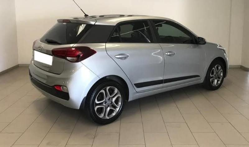 2021 Hyundai i20 gallery image 5