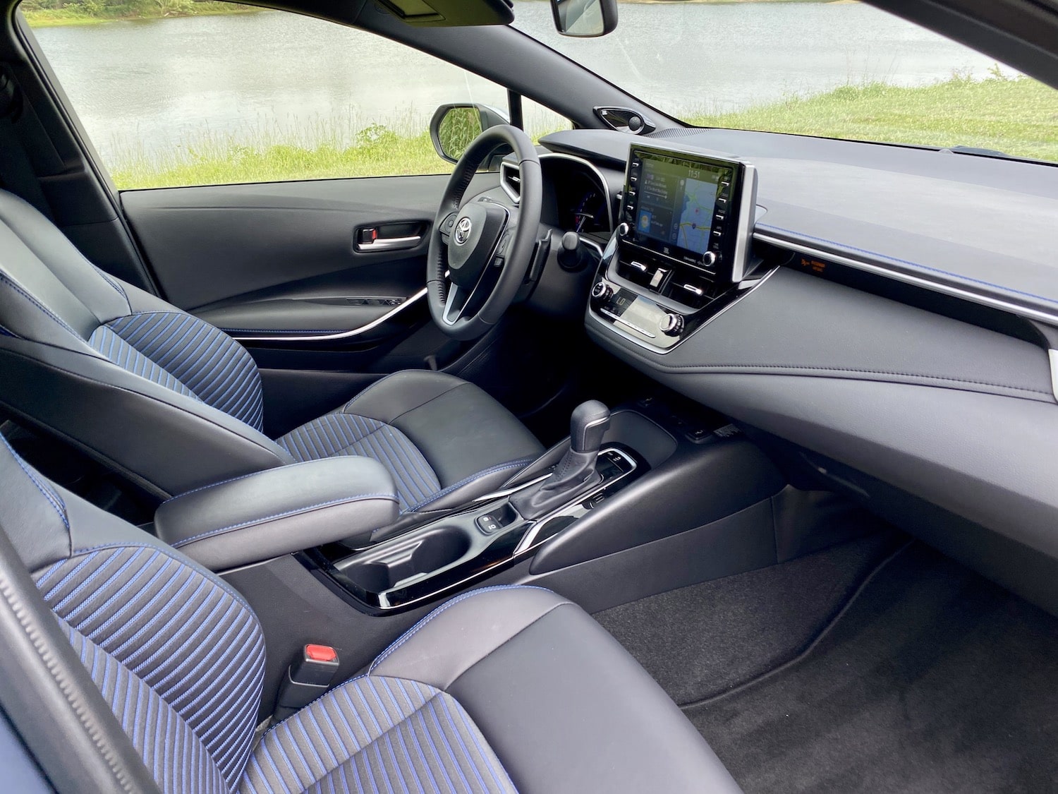 2021 Toyota Corolla XSE Interior Front